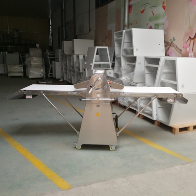 230kg 주방 요리 장비 0.5-38mm 롤러 조절 범위와 0.75kw 전력
